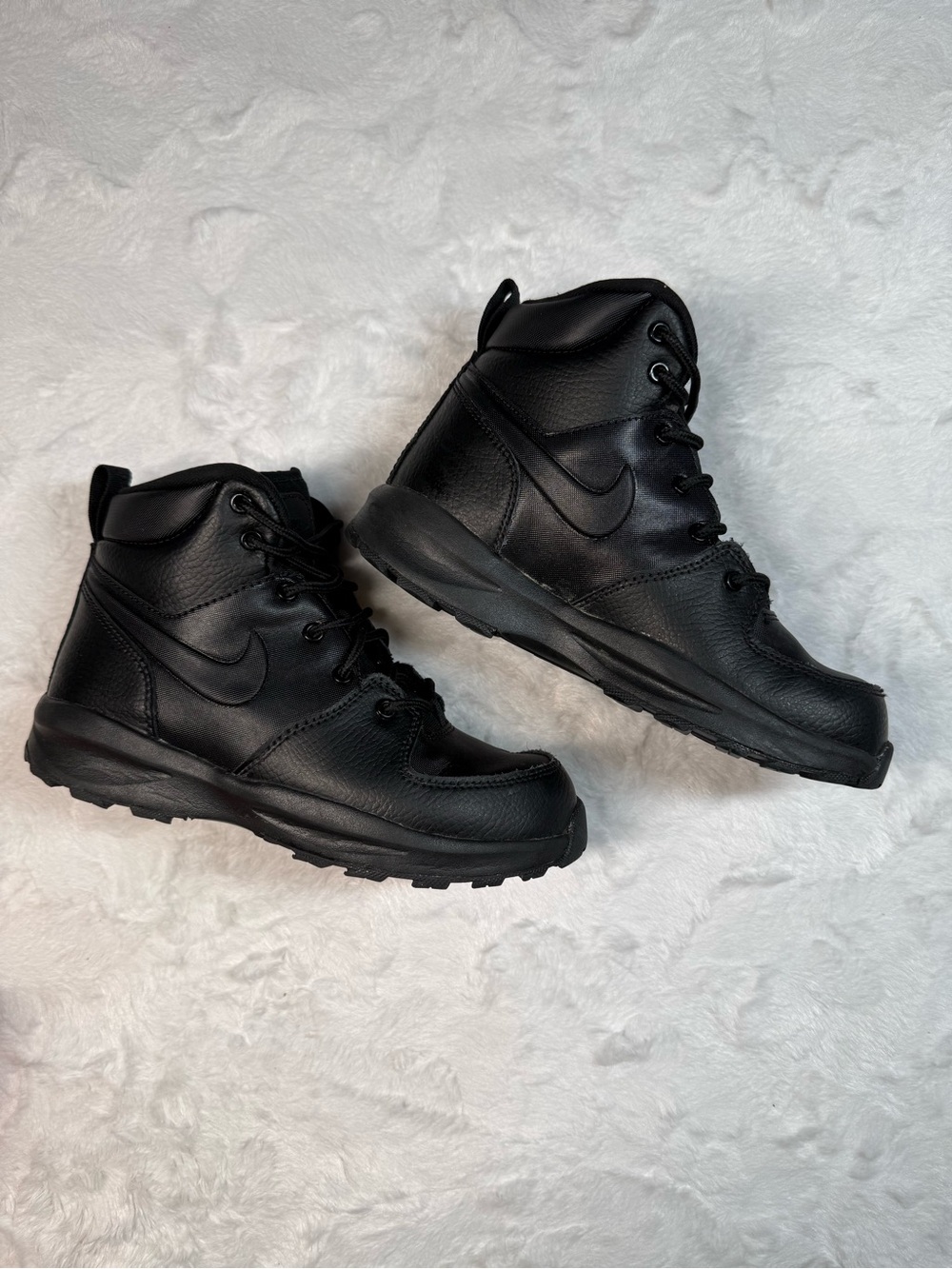 Nike Kids Black All-Weather High-Top Boots MANOA (LTR)